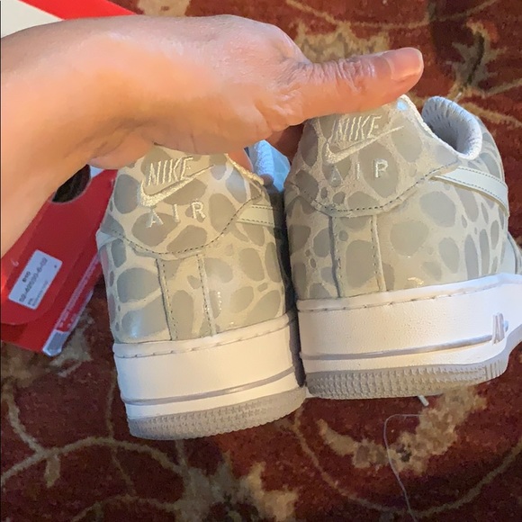 Wmns Air Force 1 premium 7 - Picture 9 of 12